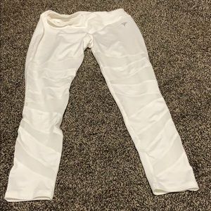 White workout leggings